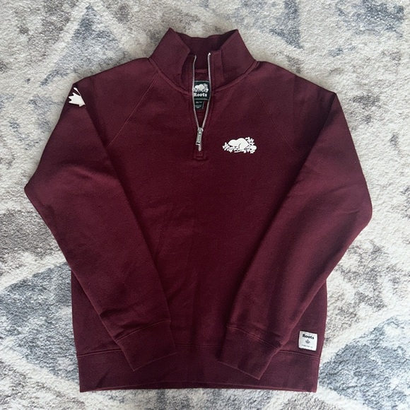 Like new Roots bundle - Picture 5 of 6